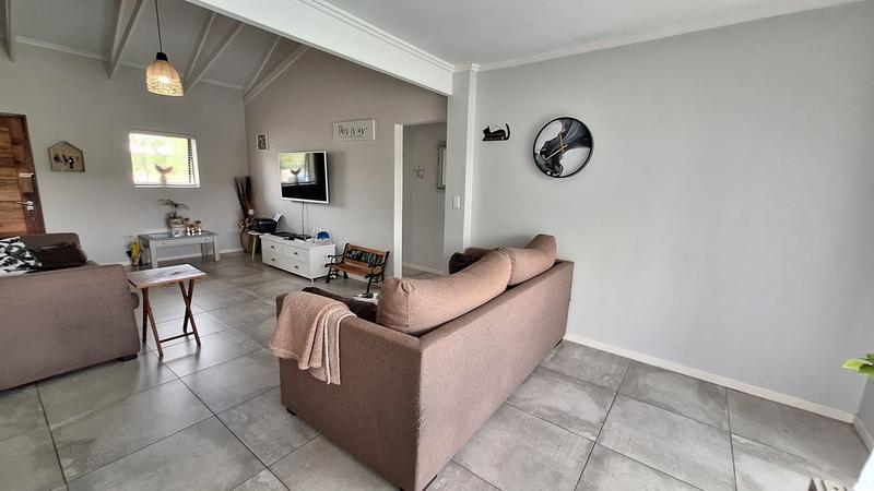 2 Bedroom Property for Sale in Reebok Western Cape